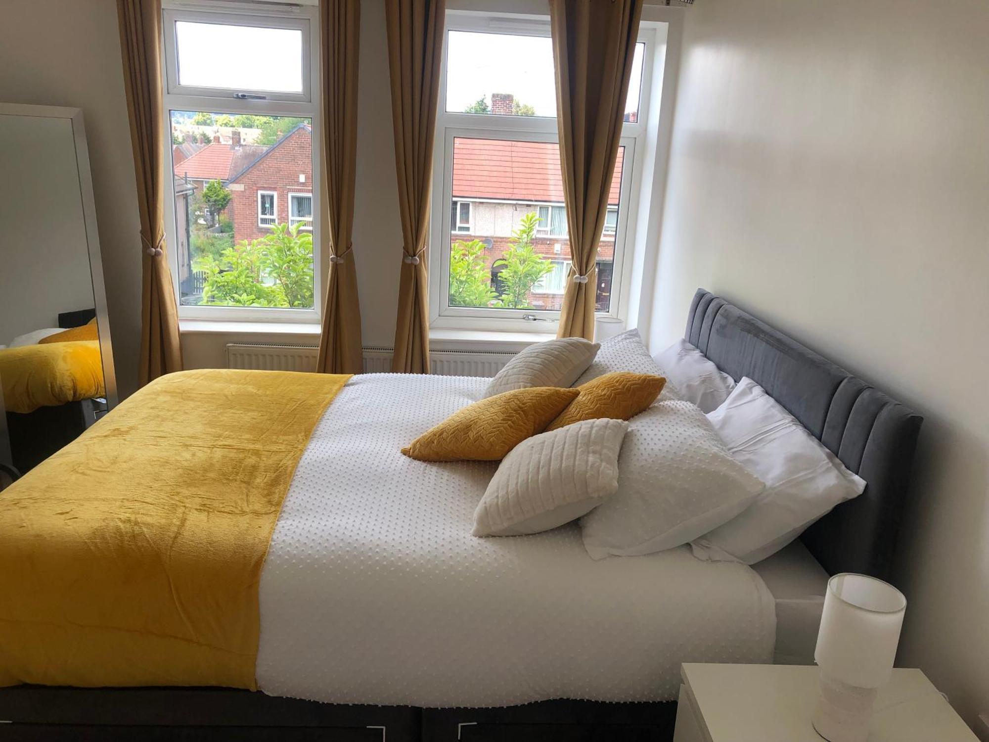 Retreat - Cozy 3 Bedroom House Sheffield